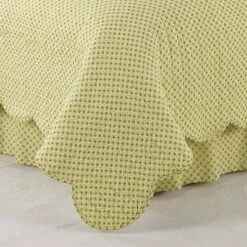 Waverly Emma's Garden 3pc Quilt Set - Green/Pink -QUILTS Sales unnamed file 1027