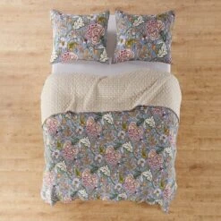 Calafel Floral Quilt and Pillow Sham Set - Levtex Home