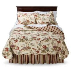 Waverly Charleston Chirp Quilt Set