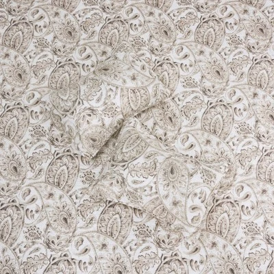 Fallon Quilt and Pillow Sham Set - Levtex Home 6 Fallon Quilt and Pillow Sham Set - Levtex Home - Image 4