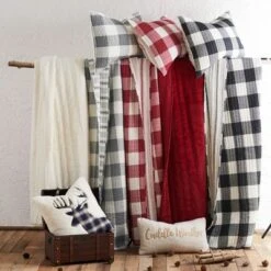 Camden Quilt and Pillow Sham Set - Levtex Home -QUILTS Sales unnamed file 1233