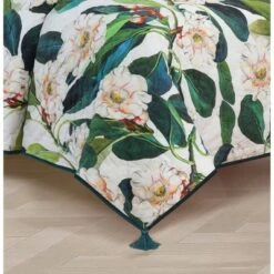 Margaret Reversible Quilt - New York Botanical Garden Green -QUILTS Sales unnamed file 1296