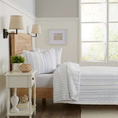 Great Bay Home Reversible Stripe Quilt Set 4 Great Bay Home Reversible Stripe Quilt Set - Image 2