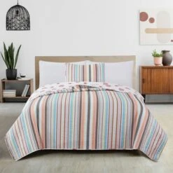 Great Bay Home Key Largo Coastal Beach Reversible Quilt Set -QUILTS Sales unnamed file 1434