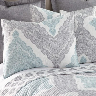 Montclair Medallion Quilt and Pillow Sham Set - Levtex Home 4 Montclair Medallion Quilt and Pillow Sham Set - Levtex Home - Image 2