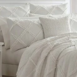 Laura Ashley Maisey Quilt Set White -QUILTS Sales unnamed file 1601