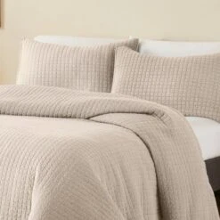 Sleep Soft Quilt & Sham Set - ED Ellen DeGeneres Beige -QUILTS Sales unnamed file 1683