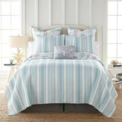 Cape Coral Quilt and Pillow Sham Set - Levtex Home