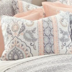 Darcy Quilt and Pillow Sham Set - Levtex Home -QUILTS Sales unnamed file 1854