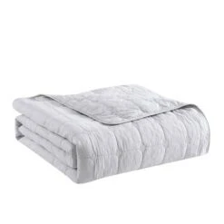 Hexagon Quilt & Sham Set - Tommy Bahama White -QUILTS Sales unnamed file 2182