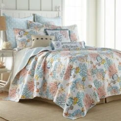 Bay Islands Quilt and Pillow Sham Set - Levtex Home -QUILTS Sales unnamed file 2279