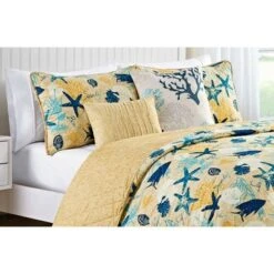 Aquatic Reversible Quilt Set Blue/Yellow - VCNY 20 Aquatic Reversible Quilt Set Blue/Yellow - VCNY -QUILTS Sales unnamed file 2445