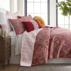 Kimpton Red Quilt Set - Levtex Home -QUILTS Sales unnamed file 2498