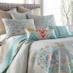Deniza Quilt and Pillow Sham Set - Levtex Home