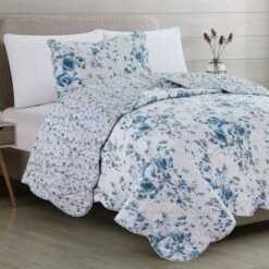 Great Bay Home Cherisse Floral 3 Piece Quilt Set Twin