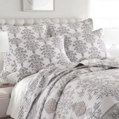 Filigree Quilt Set - Levtex Home 10 Filigree Quilt Set - Levtex Home -QUILTS Sales unnamed file 3040