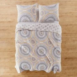 Luiza Multicolored Quilt Set - Levtex Home -QUILTS Sales unnamed file 3078