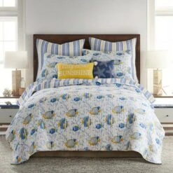 Tropical Sea Quilt Set - Levtex Home -QUILTS Sales unnamed file 3103