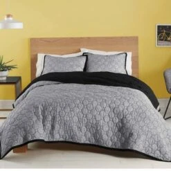 Utica Home Utica® Rockstar Geo Quilt Set -QUILTS Sales unnamed file 3191