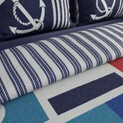 Hastings Home Mariner/Nautical Coastal Reversible Quilt Set Multicolored -QUILTS Sales unnamed file 3225