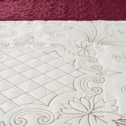 Hastings Home Juliette Embroidered Quilt 2 Pc. Set - Twin