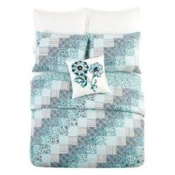 Cloud Vines Reversible Quilt Blue - Vera Bradley