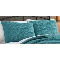 Yardley Embossed Quilt Set - Geneva Home Fashion Navy