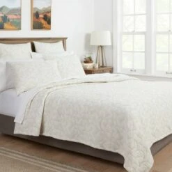 Geometric Matelasse Quilt - Threshold™ Cognac