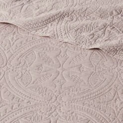 Medallion Stitch Quilt - Opalhouse™ Saffron -QUILTS Sales unnamed file 3671