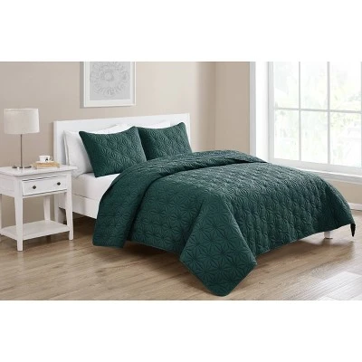 Kaleidoscope Embossed Geometric 3pc Quilt Set - VCNY Orange 3 Kaleidoscope Embossed Geometric 3pc Quilt Set - VCNY Orange