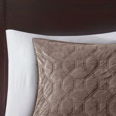 Madison Park Mercer Polyester Velvet Quilted Quilt Set Olive 6 Madison Park Mercer Polyester Velvet Quilted Quilt Set Olive - Image 4