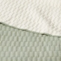 Botanical Dye Quilt - Threshold™ Sage Green -QUILTS Sales unnamed file 3866