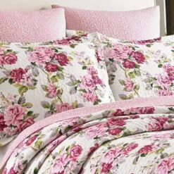 Lidia Quilt Set Laura Ashley -QUILTS Sales unnamed file 4144