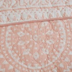 Urban Habitat 7pc Mica Cotton Reversible Coverlet Set Black 25 Urban Habitat 7pc Mica Cotton Reversible Coverlet Set Black -QUILTS Sales unnamed file 4332