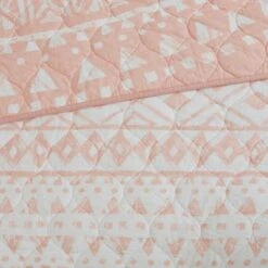 Urban Habitat 7pc Mica Cotton Reversible Coverlet Set Black 26 Urban Habitat 7pc Mica Cotton Reversible Coverlet Set Black -QUILTS Sales unnamed file 4333