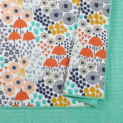 Mayflower Floral Quilt Set - Makers Collective 4 Mayflower Floral Quilt Set - Makers Collective - Image 2