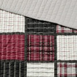 Woolrich Tulsa Oversized Plaid Print Cotton Quilt Set Red/gray -QUILTS Sales unnamed file 4443