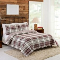 Camden Plaid Quilt Set - Laurel & Mayfair -QUILTS Sales unnamed file 4700