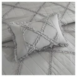 Madison Park Gray Robin Quilt Set (Full/Queen) 10 Madison Park Gray Robin Quilt Set (Full/Queen) -QUILTS Sales unnamed file 4834