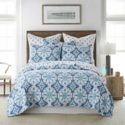 Best Quilts 2022 19 Homthreads Essella Indigo Quilt Set Blue