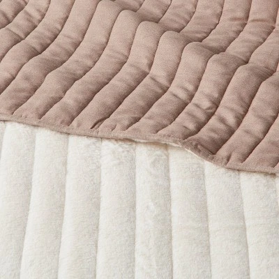 Reversible Faux Fur & Flannel Quilt - Threshold™ Cream 7 Reversible Faux Fur & Flannel Quilt - Threshold™ Cream - Image 5