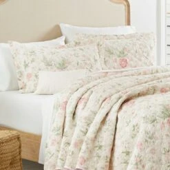 Laura Ashley Breezy Floral Quilt Sham Set Pink -QUILTS Sales unnamed file 4939