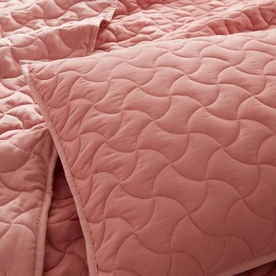 Arden Solid Quilt & Sham Set - Refinery29 Dark Green/light Green 8 Arden Solid Quilt & Sham Set - Refinery29 Dark Green/light Green - Image 6