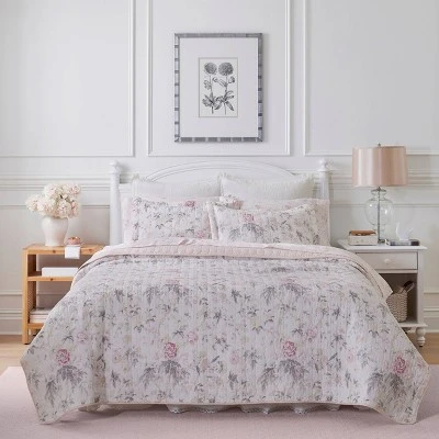 Pink Breezy Floral Quilt Set - Laura Ashley 11 Pink Breezy Floral Quilt Set - Laura Ashley - Image 9
