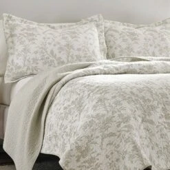 Gray Amberley Quilt Set - Laura Ashley 10 Gray Amberley Quilt Set - Laura Ashley -QUILTS Sales unnamed file 674