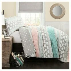 Lush Decor Elephant Striped Quilt Bedding Set - Lush Décor Turquoise/pink
