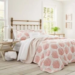Coral Quilt Set Laura Ashley