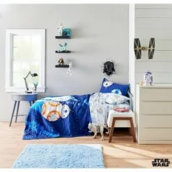 Saturday Park Star Wars Droids Quilt