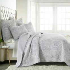 Best Quilts 2022 48 Spruce Quilt Set - Levtex Home